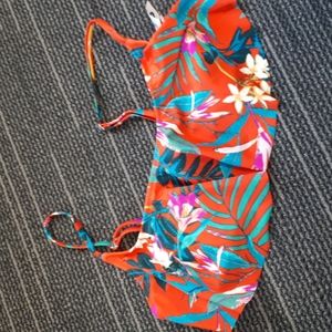 BNWT Old Navy Bikini Top Size Large 2/$20
FINAL WEEK FOR THIS ITEM